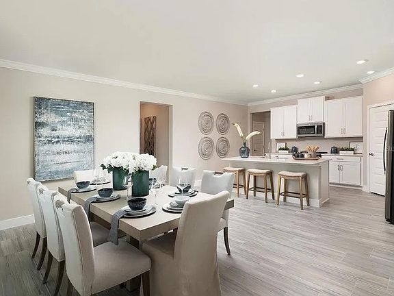 4th image of 8703 Birchleaf Ct