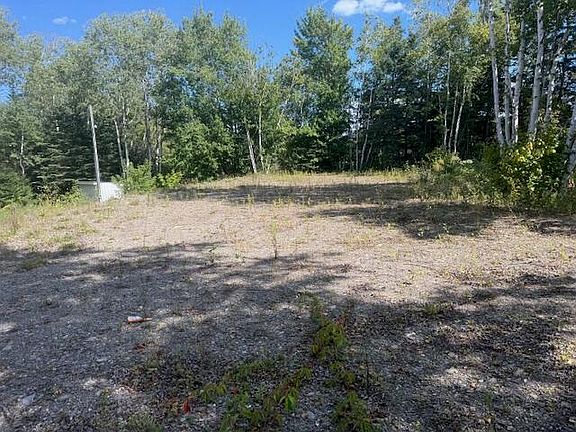 2nd image of 1780 Hamlin Road