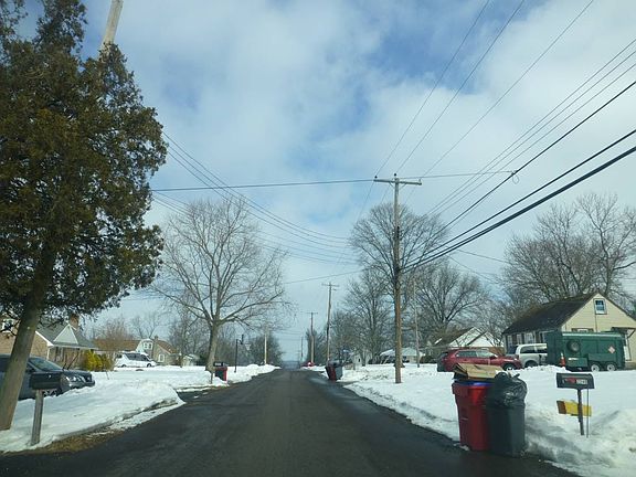 5th image of 2226 Rhoads Rd