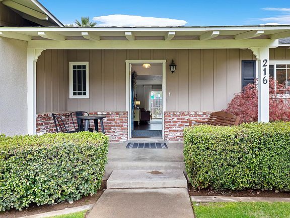 3rd image of 216 W San Ramon Ave