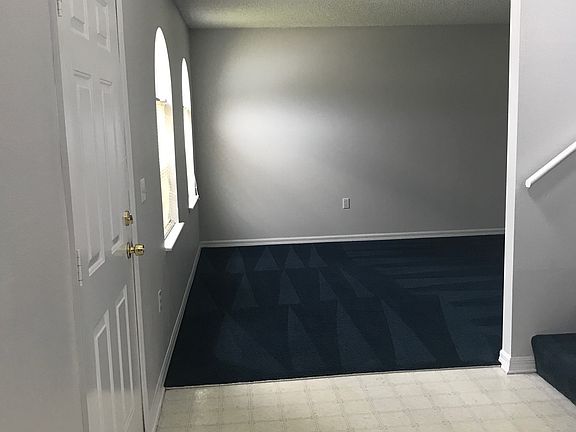 4th image of 4498 Marsh Hawk Dr S