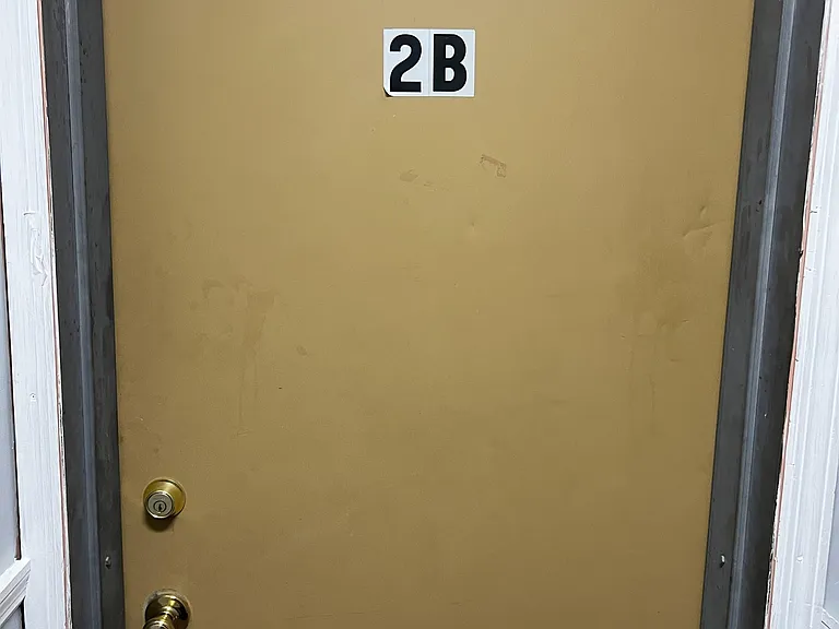 421 S Raleigh St #2B — Photo 3