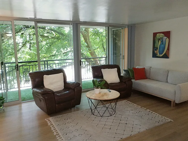 6000 Oakwood Dr #3G — Photo 1