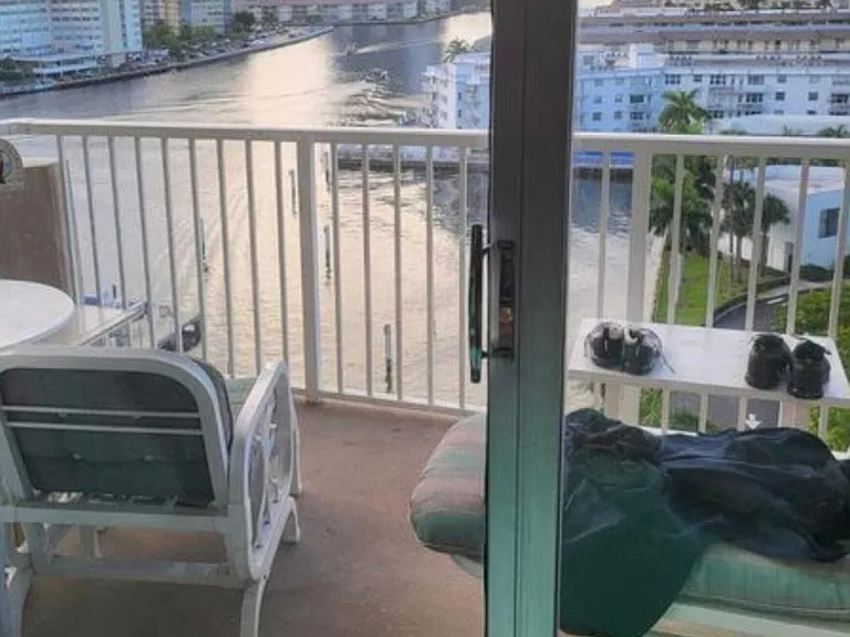 1965 S Ocean Dr #9Q — Photo 14