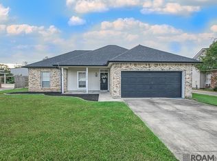 17075 Hunters Trce W, Prairieville, LA 70769
