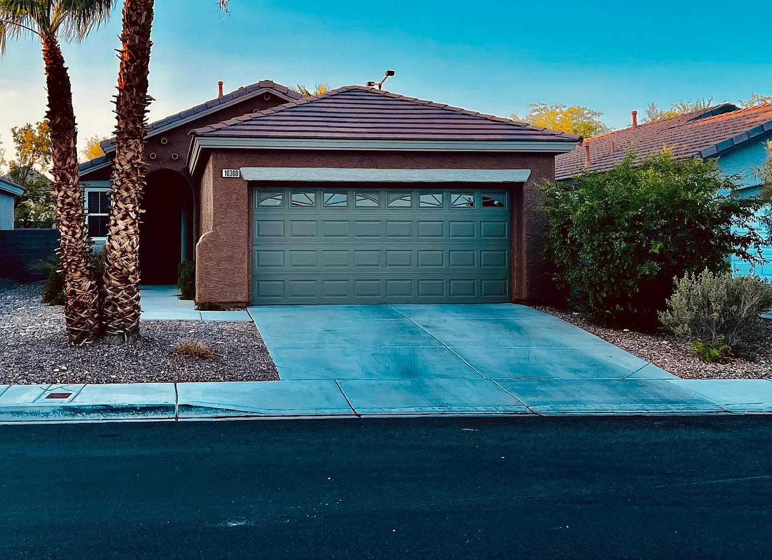 10300 Wood Work Ln — Photo 2