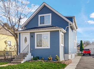 14025 S Green Bay Ave, Chicago, IL 60633