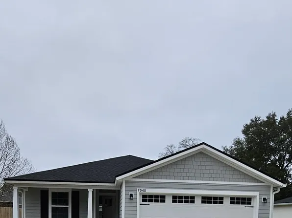 7040 LOVES Drive, Jacksonville, FL 32222