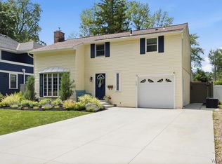 229 Roycroft Blvd, Amherst, NY 14226