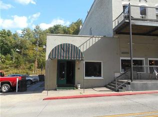 13 N Main St, Eureka Springs, AR 72632