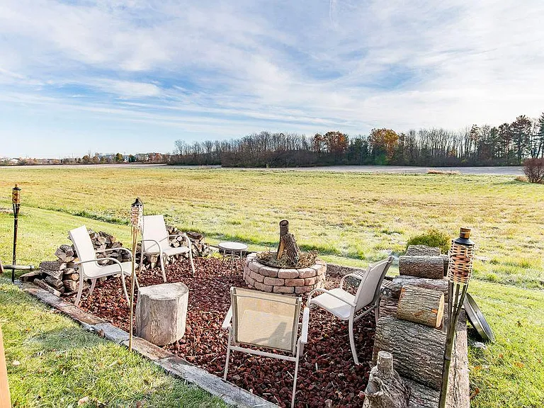 14726 Fawn Hollow Ln — Photo 22