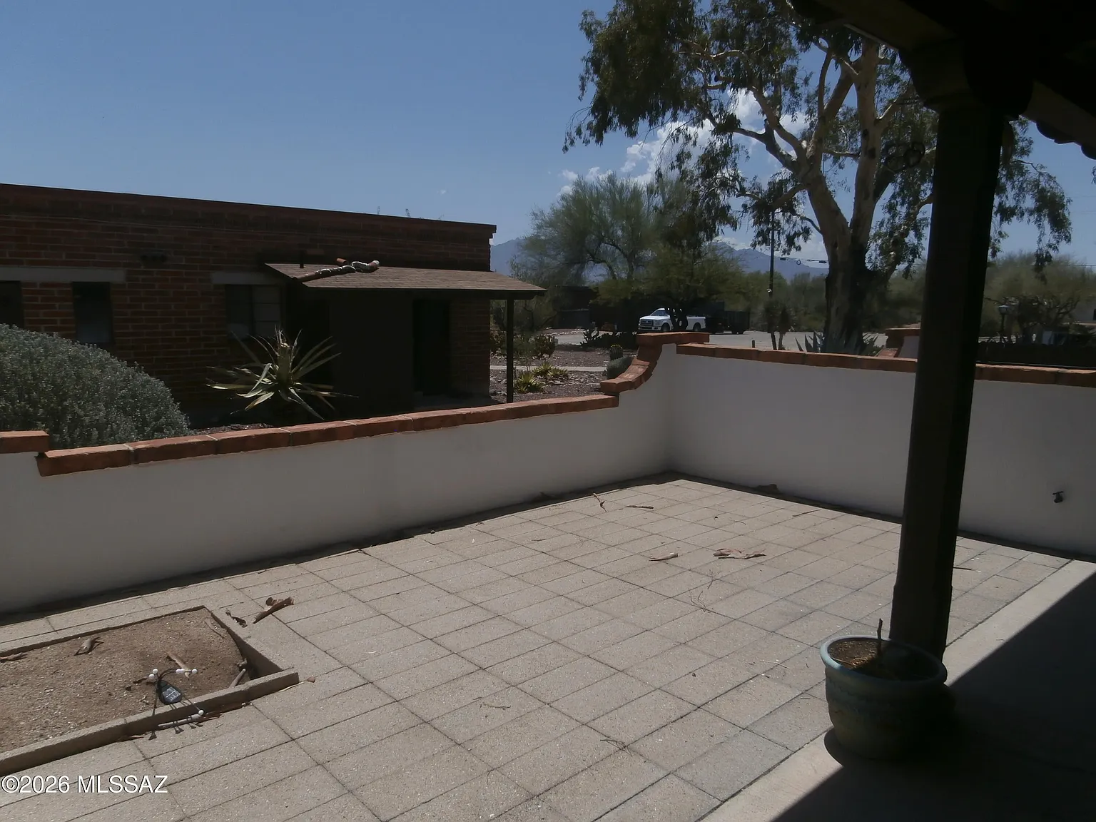 1 bed, 1.0 bath, 588 sqft, $975 — Photo 3