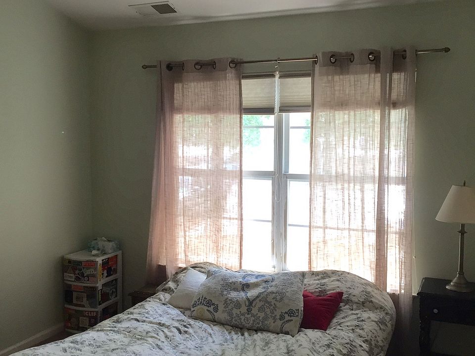 2nd image of 503 Chatfield Dr