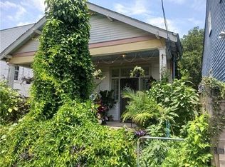 3041 Burgundy St, New Orleans, LA 70117