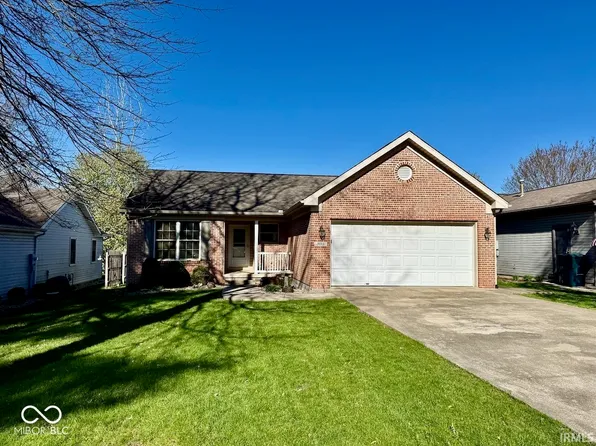 305 S Schroeder Rd, Muncie, IN 47304