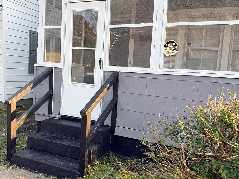 505 Shepard St — Photo 3