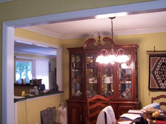 4th image of 954 Belle Glade Dr