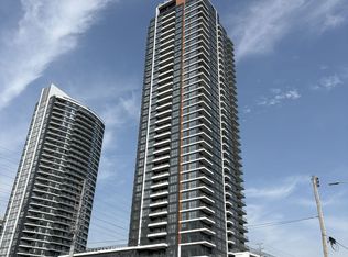 15 Watergarden Dr #423, Mississauga, ON L5R 0G8