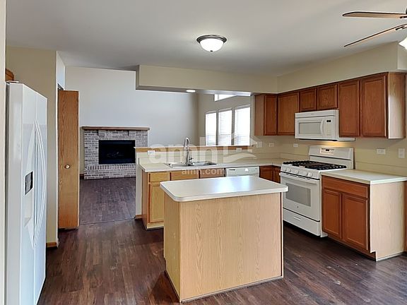 4th image of 1208 Alene Dr
