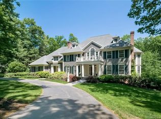 3 Suningdale, Farmington, CT 06032