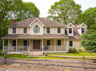 22 Park Ave, Port Jefferson, NY 11777