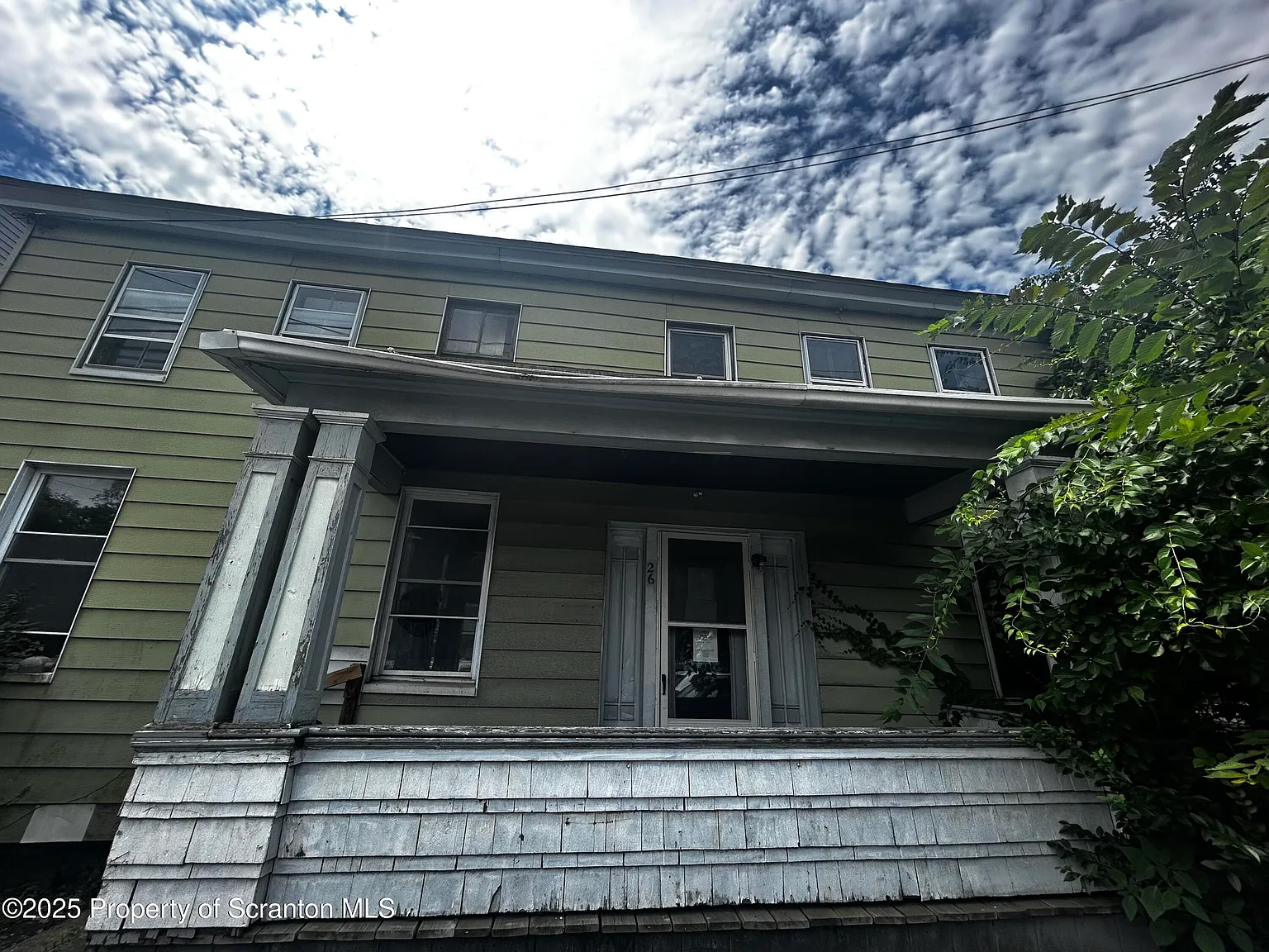 26 7th Ave photo 1