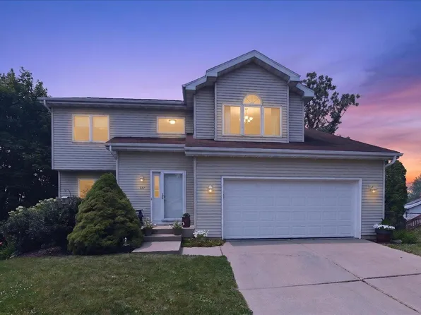 717 Diving Hawk Trl, Madison, WI 53713