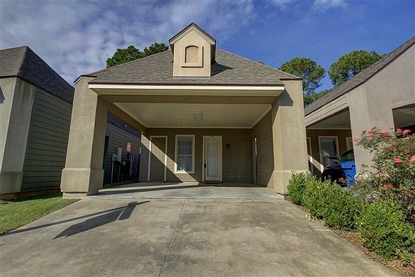 1st image of 110 Floridian Ln