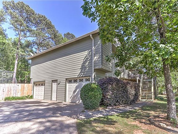 5th image of 2046 Maier Ct