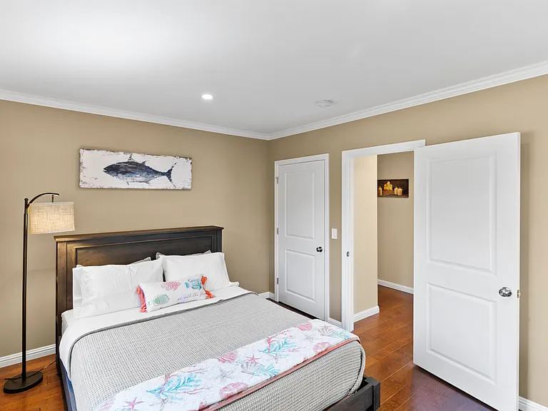 1036 Shell Ave — Photo 47
