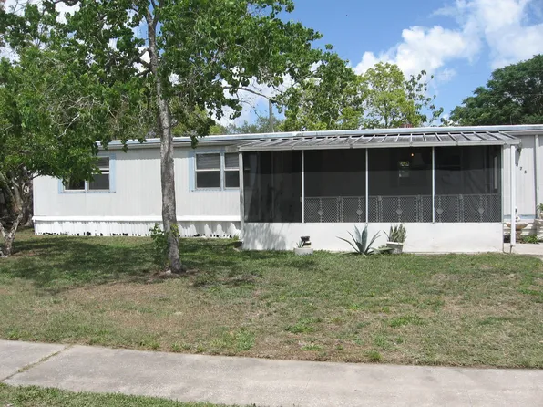 7475 Sabre St, Orlando, FL 32822