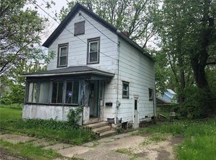 1021 Mangold St, Akron, OH 44311