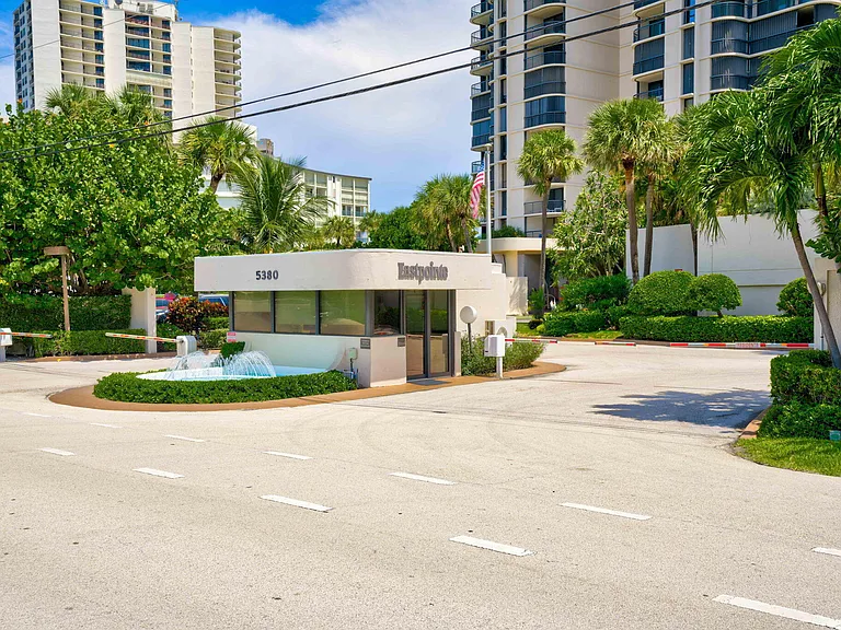 5380 N Ocean Dr #11A — Photo 54