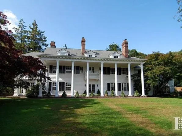 33 Oak Bend Rd, West Orange, NJ 07052