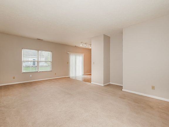 4th image of 8331 Chesterhill Ln