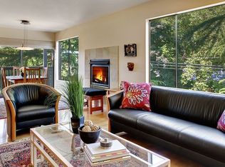 4911 Fremont Ave N APT 202, Seattle, WA 98103