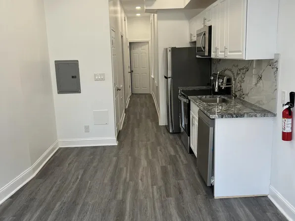 2561 N 18th St, Philadelphia, PA 19132