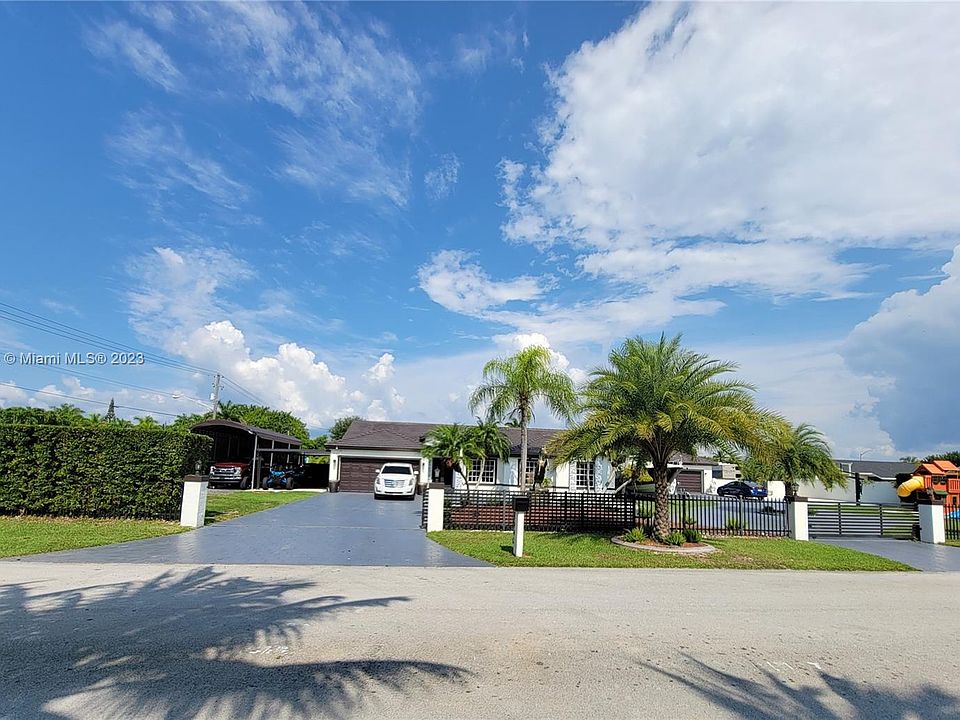 1st image of 1540 NW 15th Ave