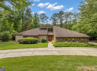 105 Gleneagles Point, Peachtree City, GA