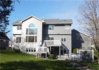 1st image of 15107 Avocet St NW