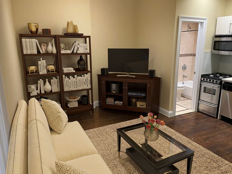 1st image of 329 Lexington Ave APT 4