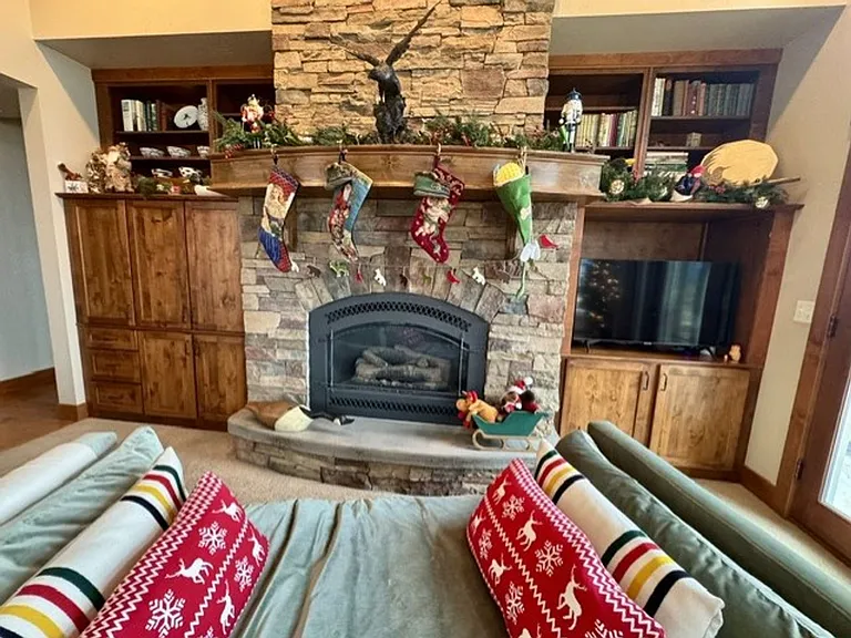 109 Tundra Swan Way — Photo 3