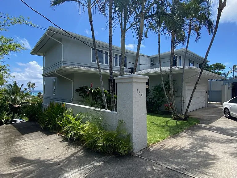864 Aalapapa Dr — Photo 2