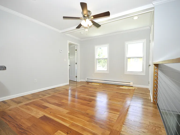 17 Hough St #17 — Photo 10