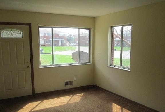 2nd image of 5758 Arborwood Ct #A-d