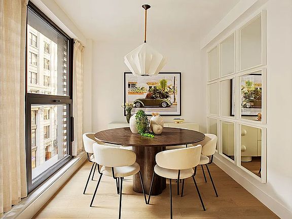 3rd image of 21 W 17th St #9