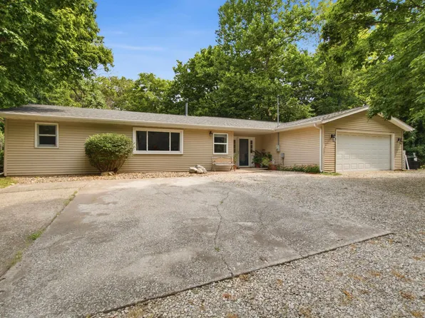 206 Alconbury Rd, Metamora, IL 61548