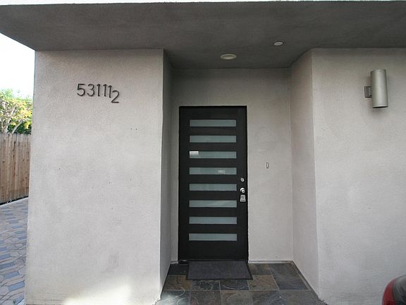 2nd image of 5311 Riverton Ave #5311.5