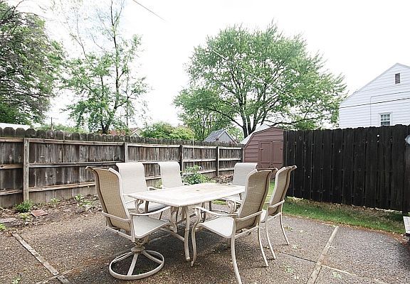 4th image of 3014 N Bigelow St