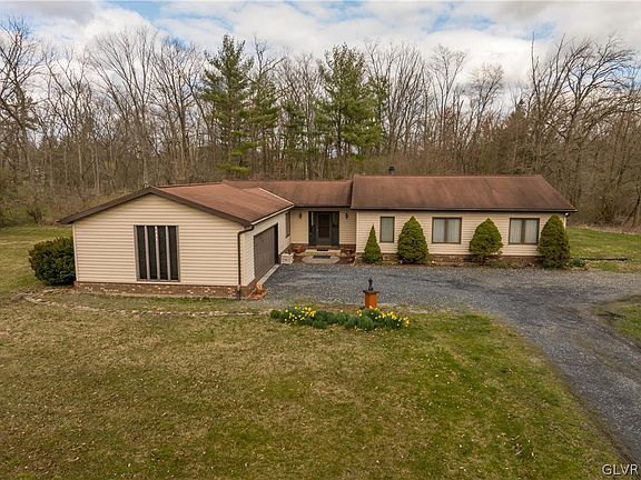 2nd image of 5431 Huff Ln N